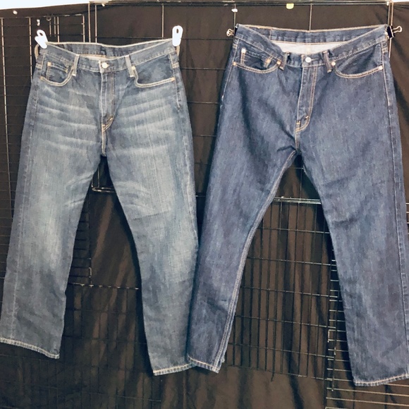 Levis - Picture 2 of 3